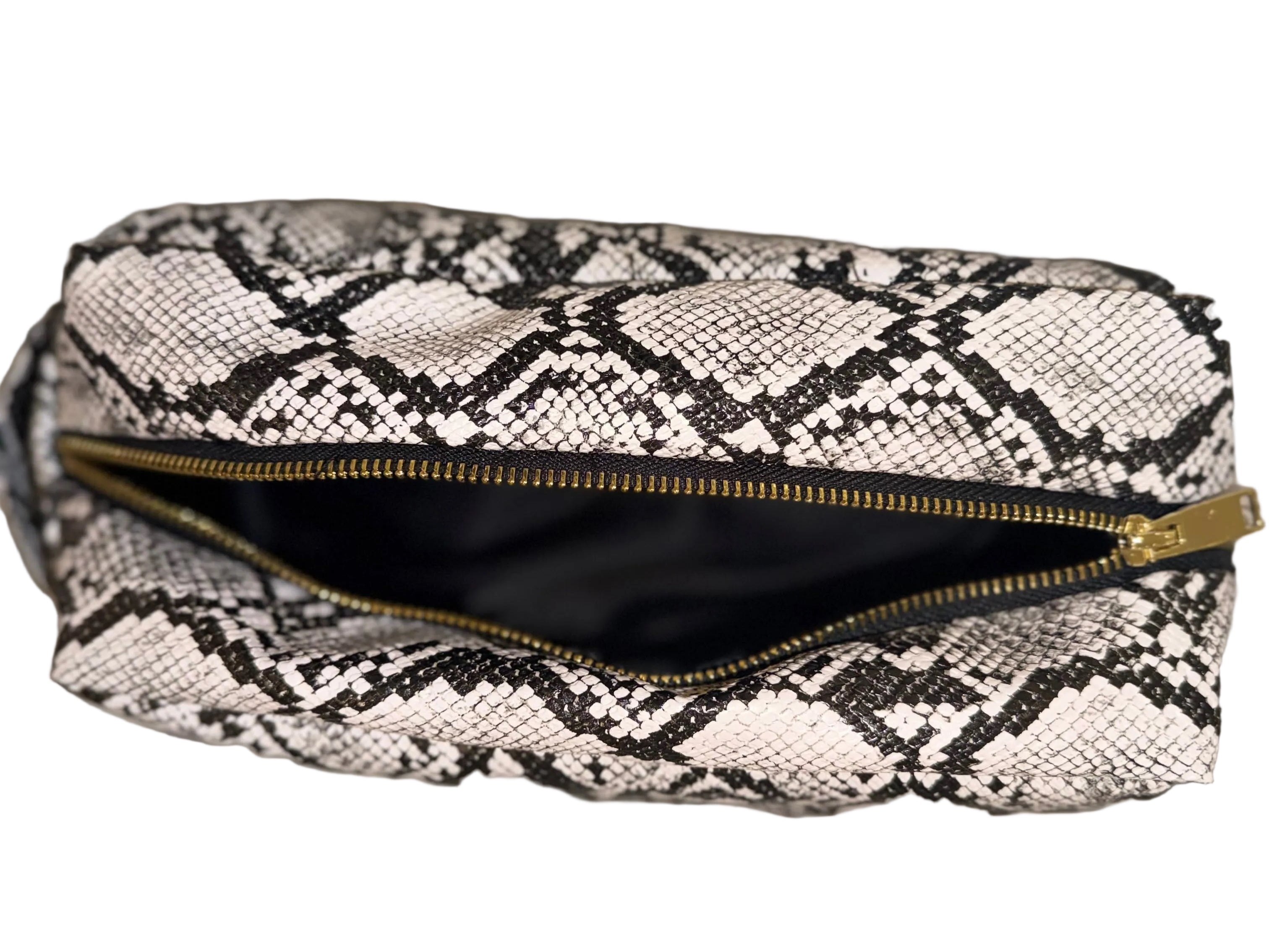 WINNIN™ Voyager Pouch — Python