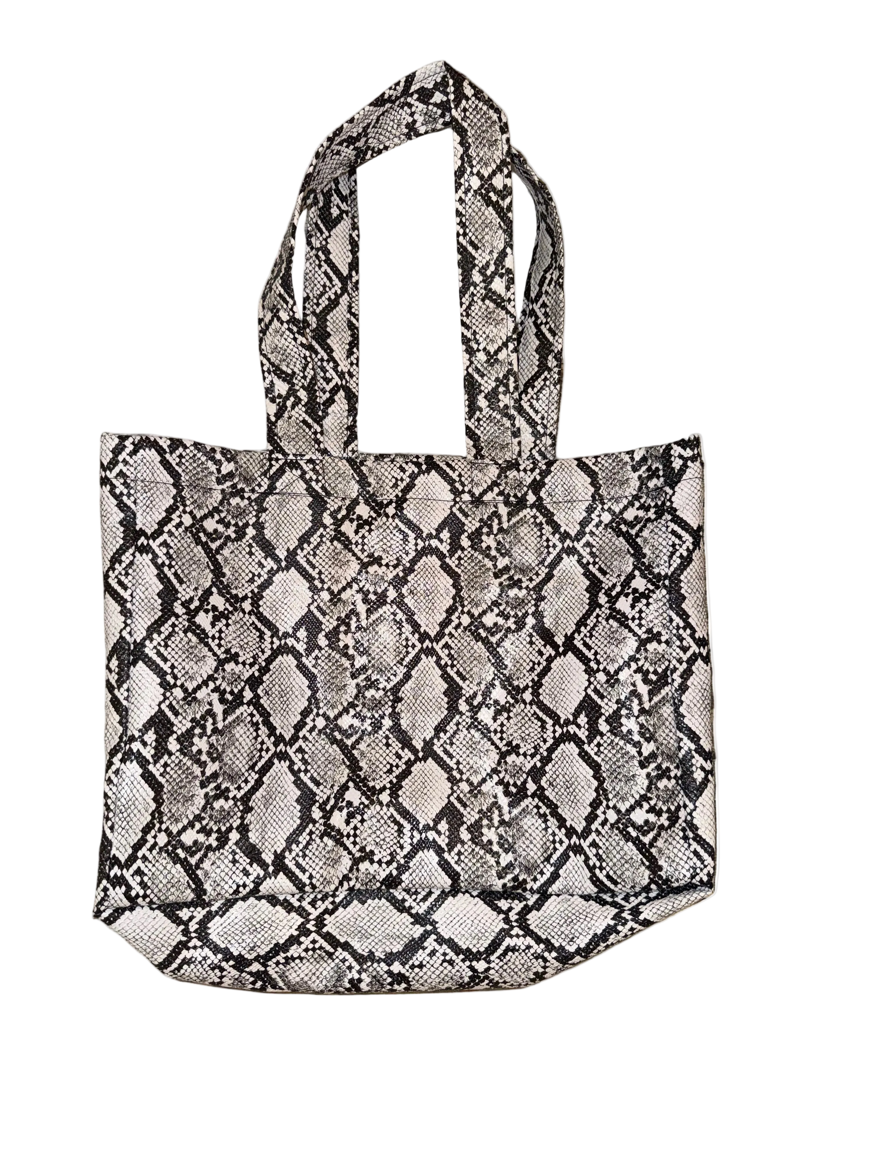 WINNIN™ Voyager Tote — Python